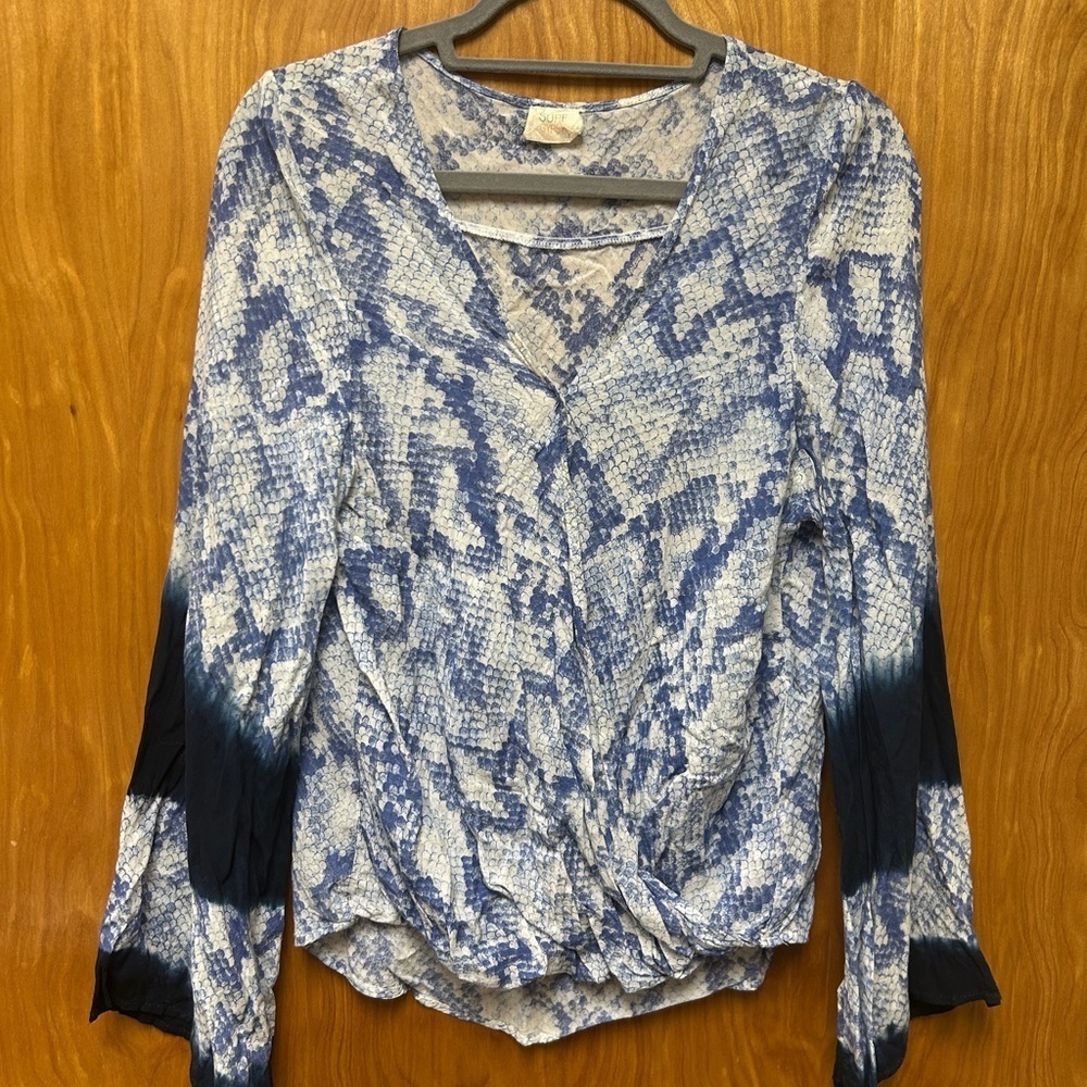 Surf Gypsy Blue and White Graphic Wrap Blouse